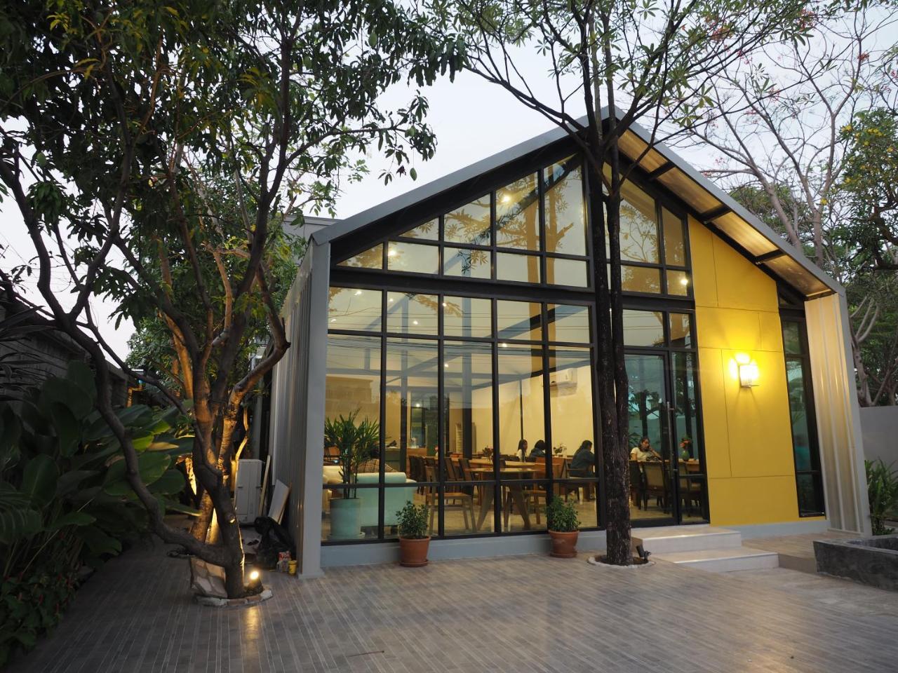 Warila Hotel Samut Prakan Ngoại thất bức ảnh