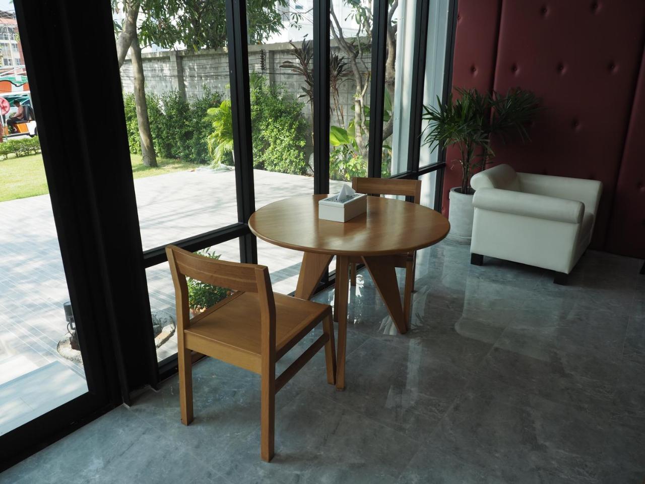 Warila Hotel Samut Prakan Ngoại thất bức ảnh